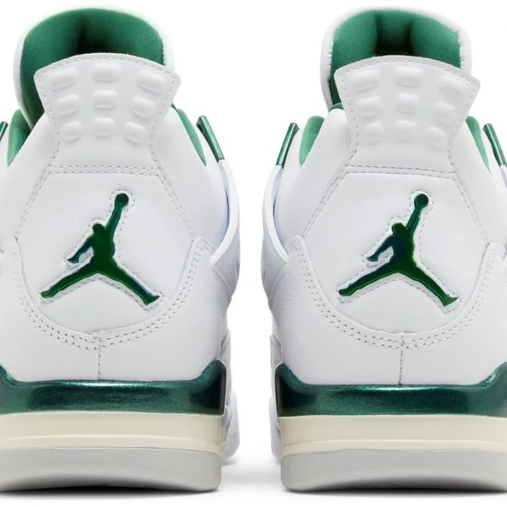 Jordan 4 Retro GS in Oxidized Green Women’s 6.5 / Men’s 4.5 - Picture 5 of 6